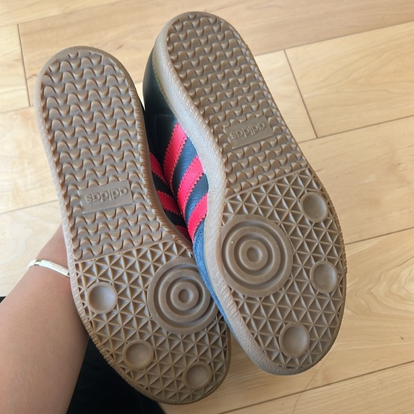 COPY - Adidas Sambas (Blue and Red OG Carbon Scarlet) - Picture 2 of 4